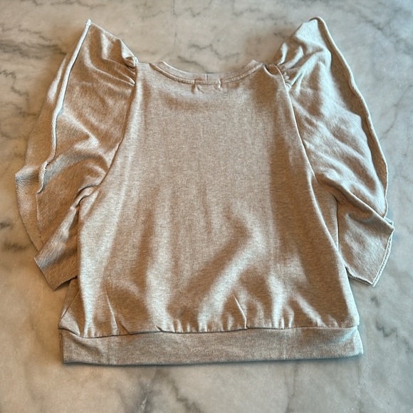 Evereve Fallon Crewneck Flutter Top - Picture 13 of 14